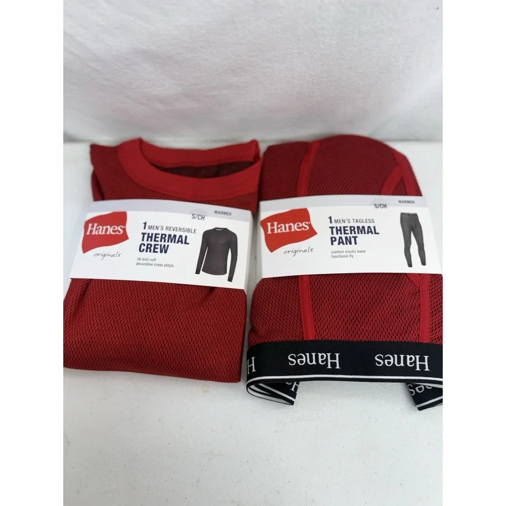 Hanes Men's Red  Reversible Thermal Crew And Thermal Pants Size S/CH